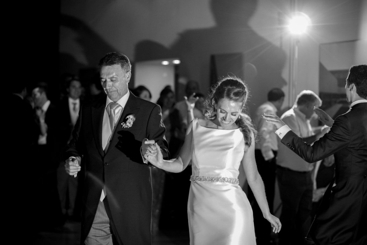 El baile de la novia con su padre. Reportaje de Eva y Miguel