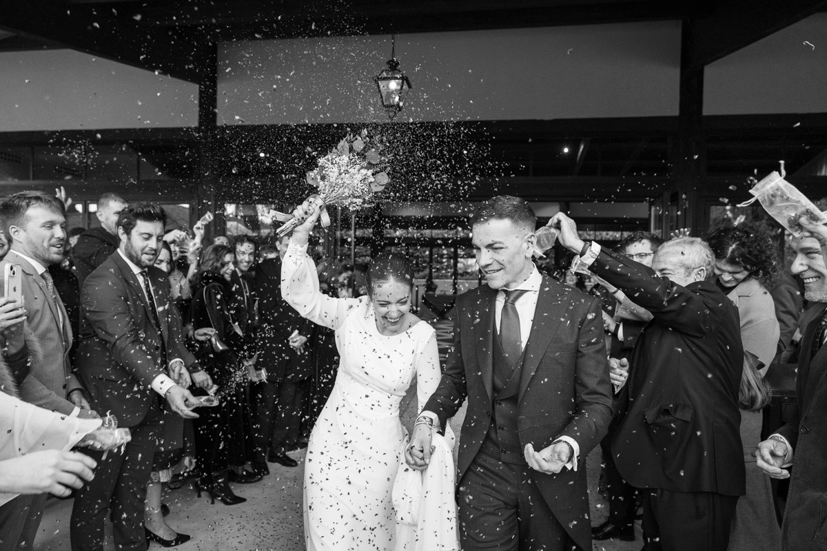 Fotos de los novios tras la ceremonia.